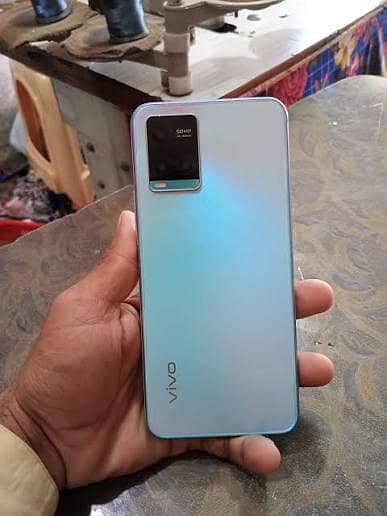 Vivo y33s 8.128 Good condition