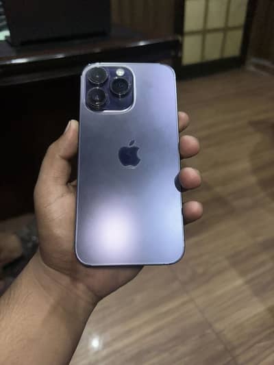 iPhone 14 Pro Max mint condition