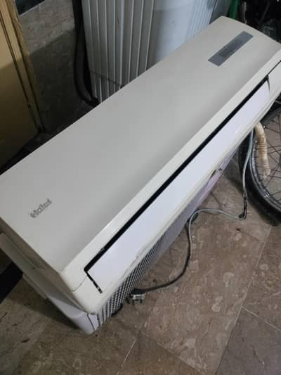 Haier 1 ton ac 27000