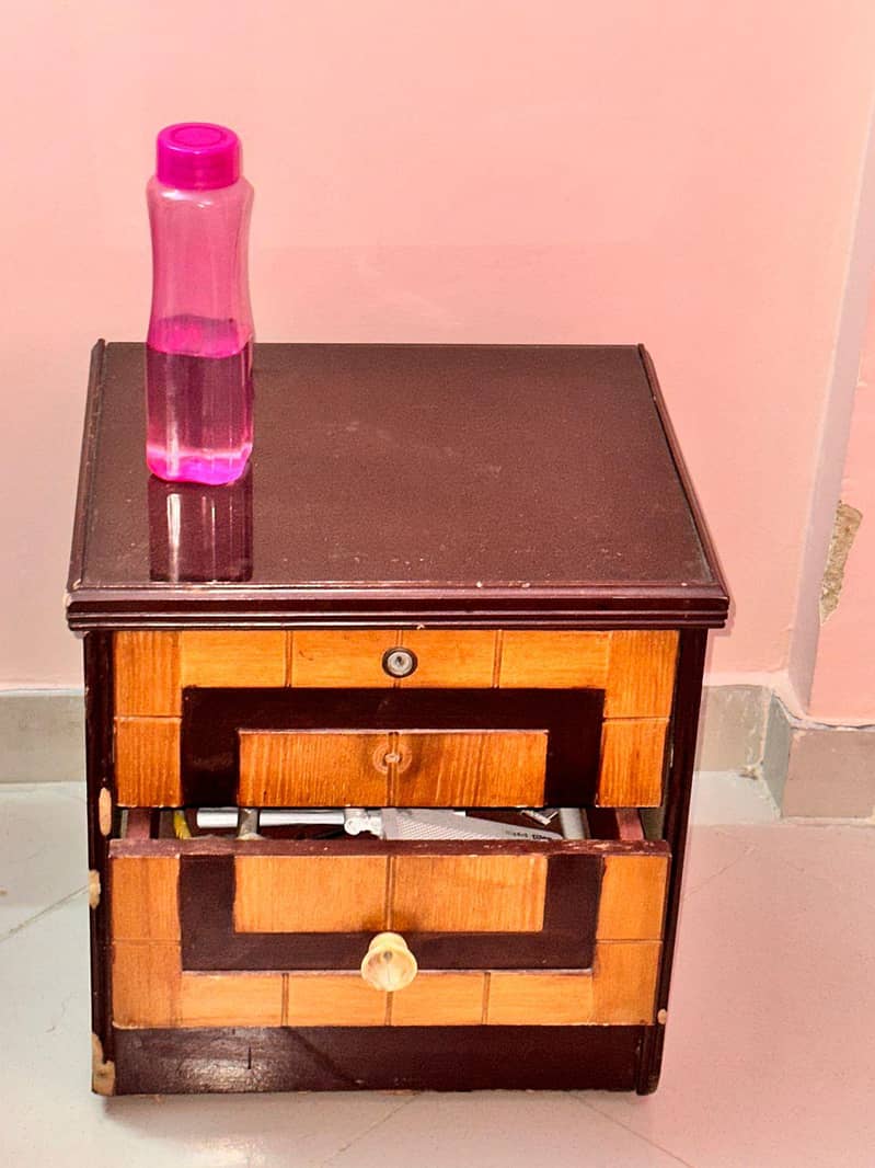 Antique Quality Bed 1