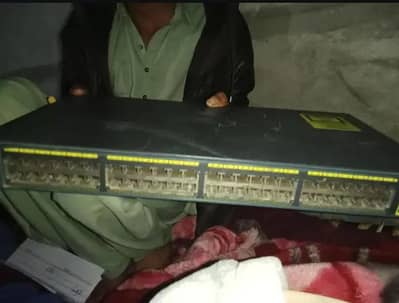 Cisco CATALYST 2960 SERIES 48 Power switch