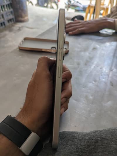 Tecno spark 40 pro 8/256 8 months warranty