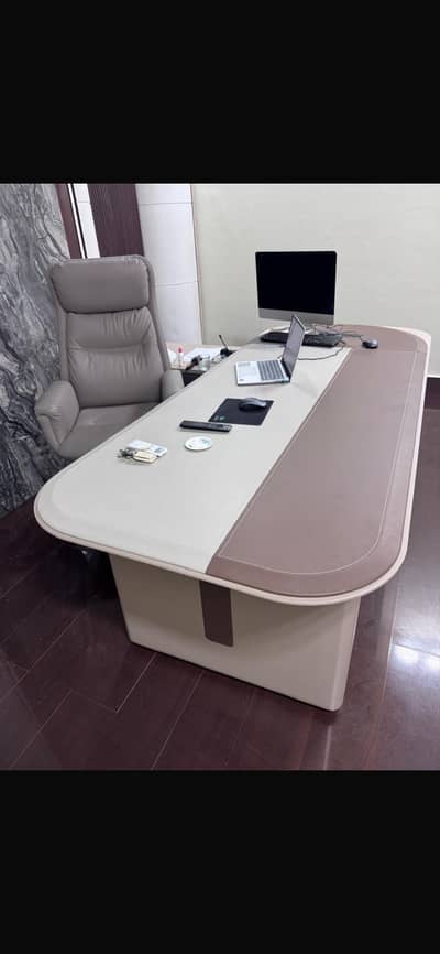 Branded Executive Office table Almost new