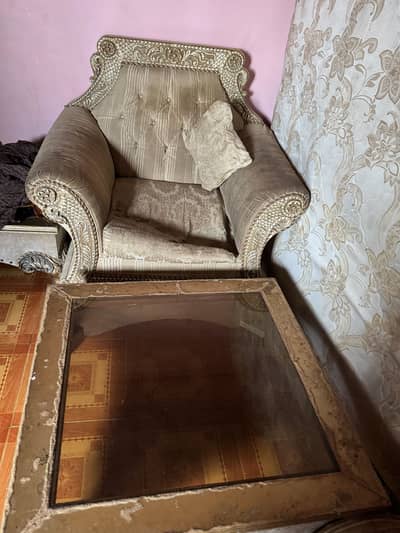 Sofa set ( 7 seater)