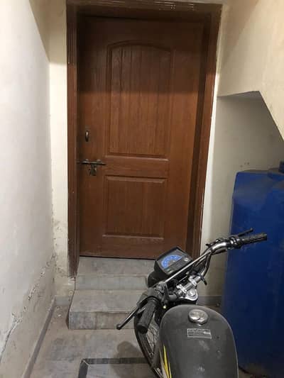 1 bed,kichen,washrom for rant