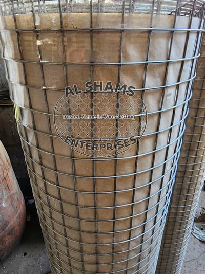 Welded Mesh Jali Chain Link Fence Razor Wire Barbed Wire Security Wire