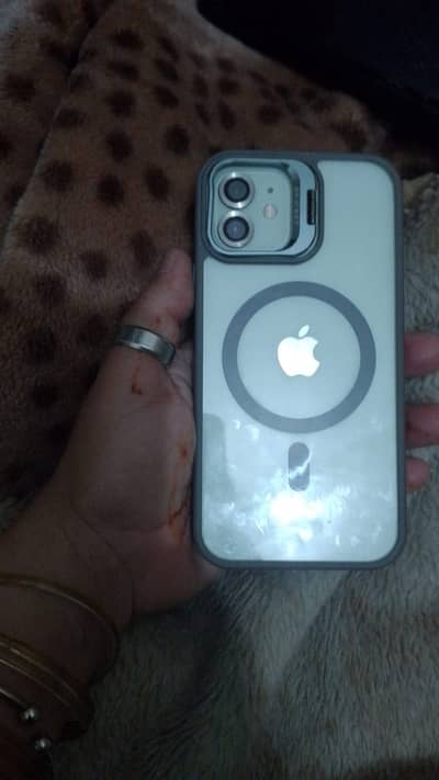 iPhone 12 non pata water pack 64gb 80 battery health sim workings ma h