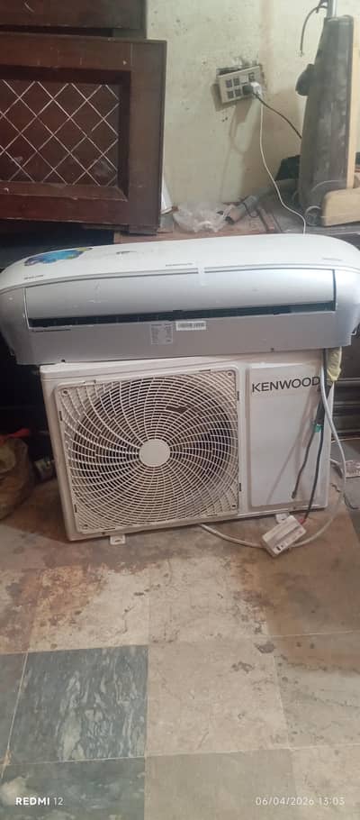 Kenwood Invertor AC 1.5 ton , slightly used  brand new condition 10by9