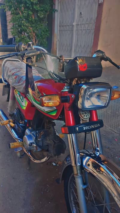 Honda CD 70 2023 karachi number all ok 0319 4725877