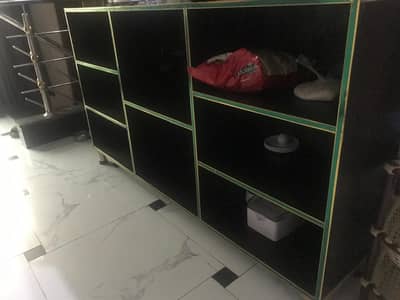 showcase (new condition)