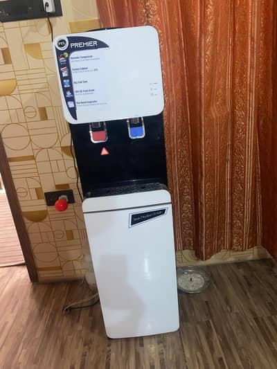 Brand New PEL Premier Water Dispenser (Unused)
