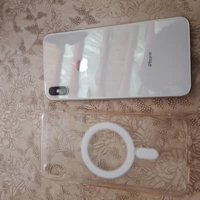 IPhone XsMax with charger