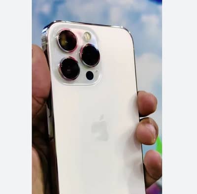 I phone 13 pro white