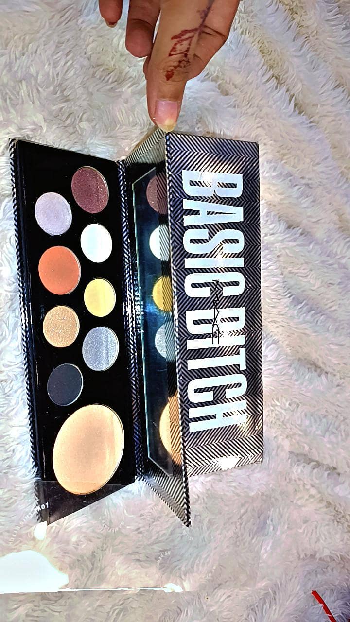 eyeshadow pallets 6