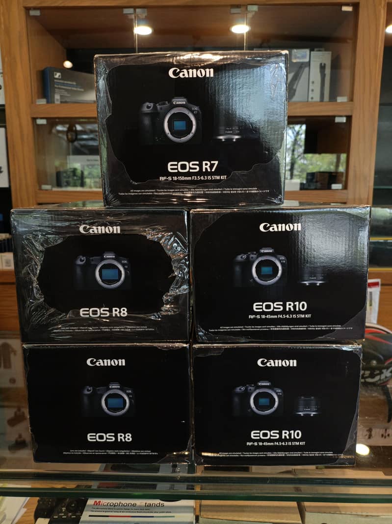 CANON EOS/R50 1