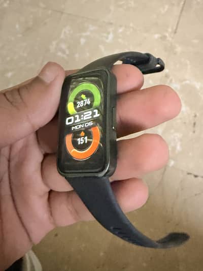 HUAWEI BAND 8