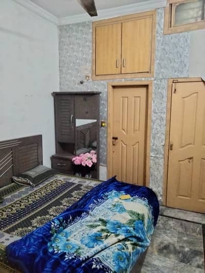 House for rent 3 Marla ground with water boring in ghauri town phase 4a isb