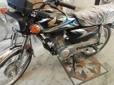 Honda 125 2025 mode for sall Applied for