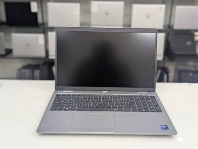 Dell Latitude | Intel Ultra 7 155H (AI Inside) | 16/512GB | 15.6"
