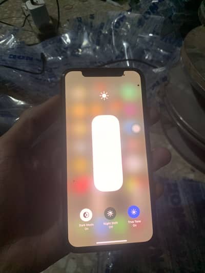 All okay hai panel genuine hai lekin 3 dot hain pics mei dekh le