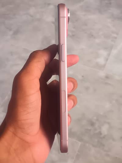 Iphone 15 plus    128gb    94% battery health