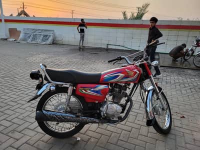 new condition bike genuine parts installed 