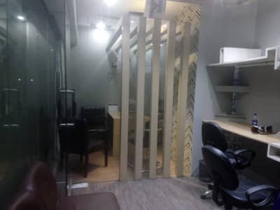 200 Sqft 1st Floor For Rent In Main Mkt Facing Gulberg 3 Lhr Corner Office Ideal For Office Or Shop Usages