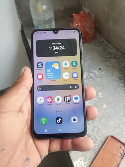 Samsung a 25 5g 10/10 condition  just box open