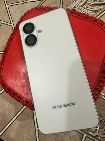 Tecno spark go 2