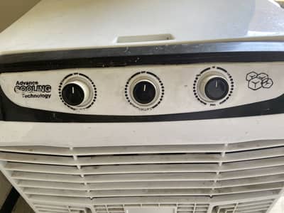 Air Cooler, High Throw, Fast Control, Auto Swing and Turbo, Ice Box