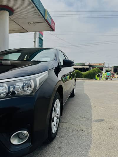 Toyota Corolla gli 2016 lahore number