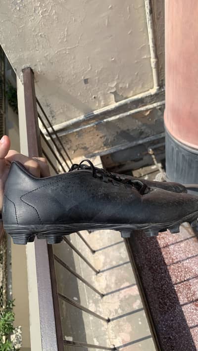 Adidas Predator Accuracy . 4 FG Boots 8.5 UK size (also fits 9)