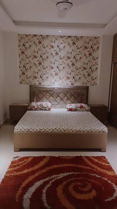 Punjab Housing Cooperative Society, 1500 Sq Ft, 02 Bed, Fully Furnished Luxury Apartment For Rent. ORIGINAL PICS ATTACHED