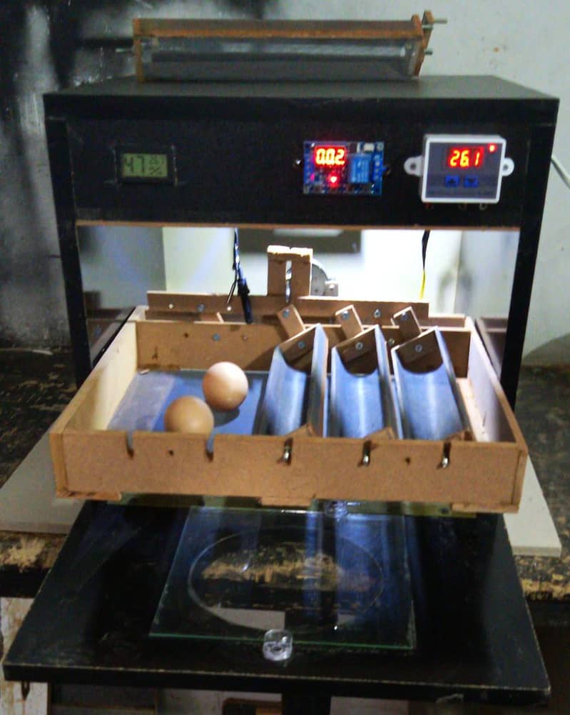 Automatic Incubator 3