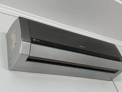 2 Ton Gree Inverter AC