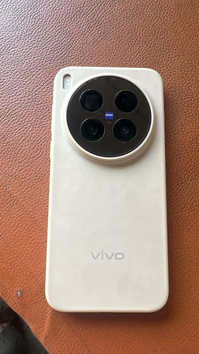 Vivo X300 Pro 32GB RAM 512GB Storage 10/10 Condition Box & Charger