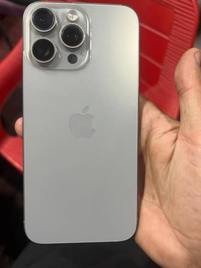 15 Pro Max 256gb FU 10/10 Condition
