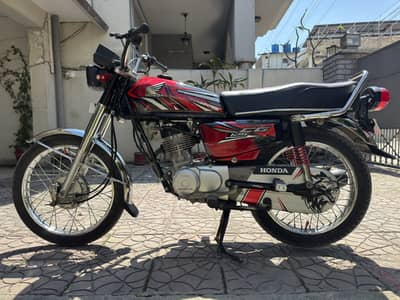 Honda125 2021 model lush condition