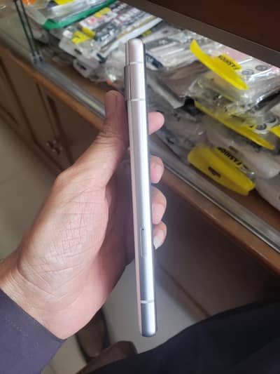 google pixel 7 officially approved 6gb ram 128 gb memory 10 days used