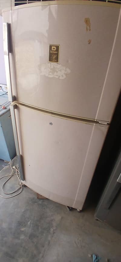 Dawlance Good Condition Fridge available in Good Condition