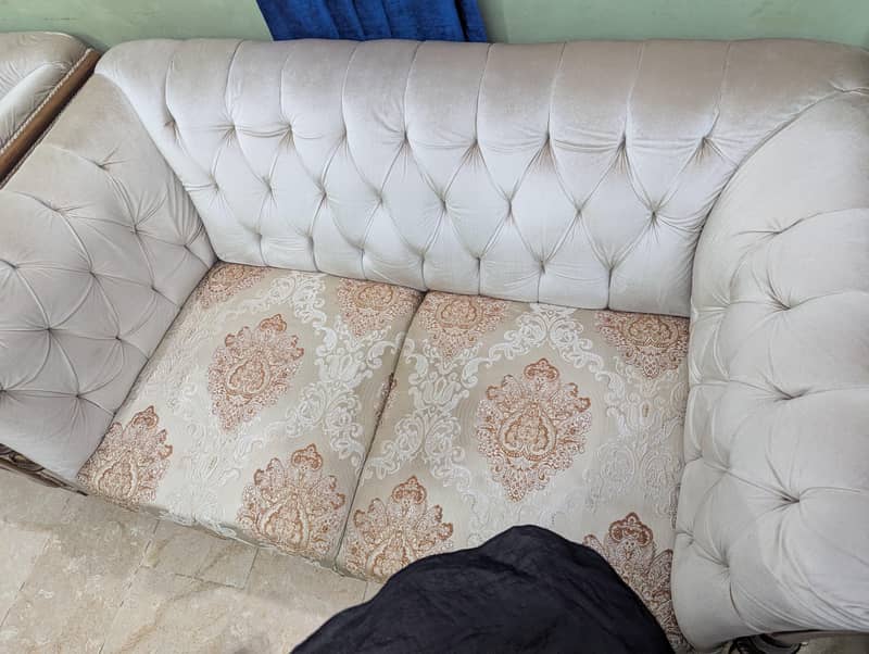 7  sofa set 11
