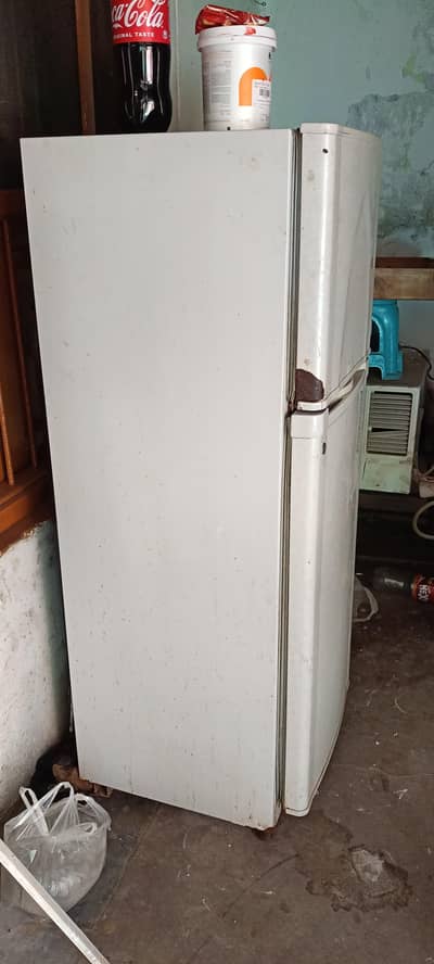 dowlence refrigerator
