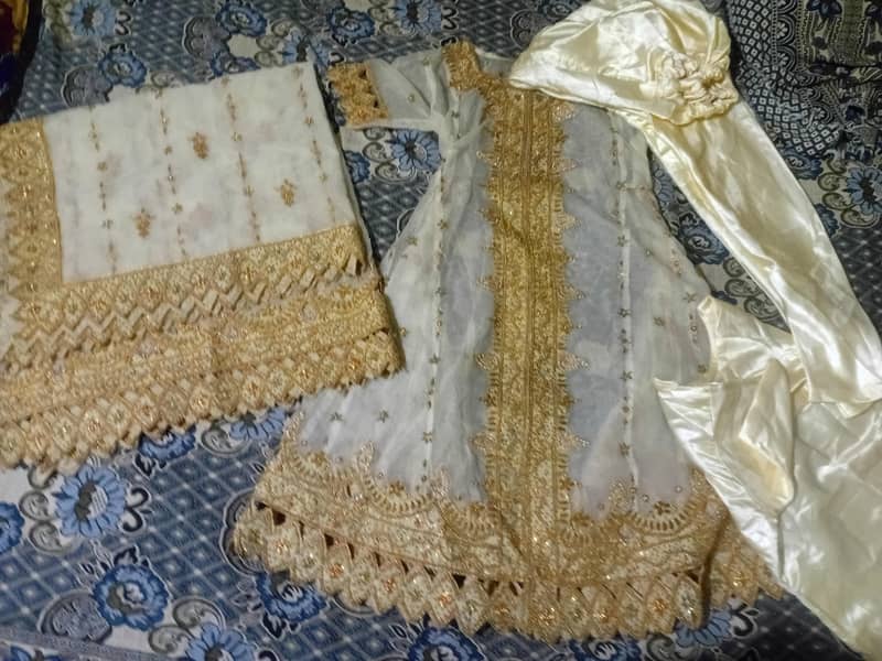 اینڈ میکسی براڈل لہنگہ 5