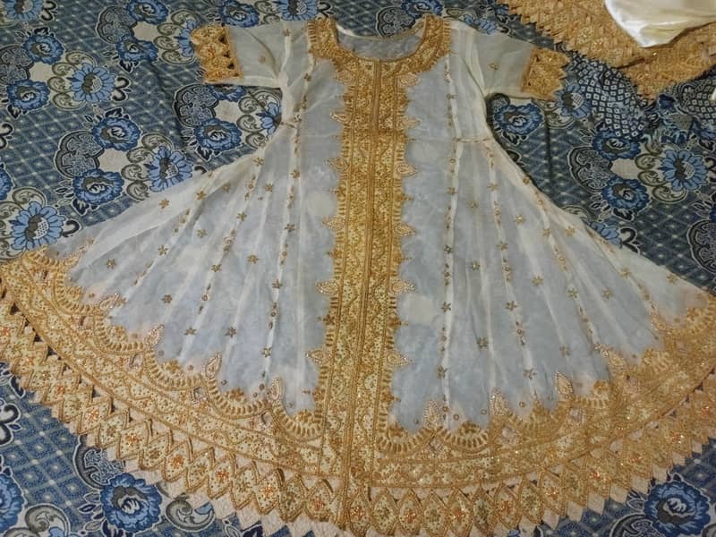 اینڈ میکسی براڈل لہنگہ 7