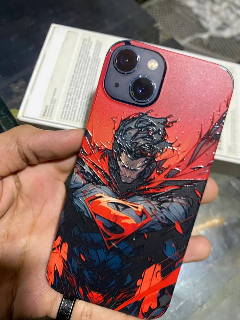 Apple iPhone 13 2