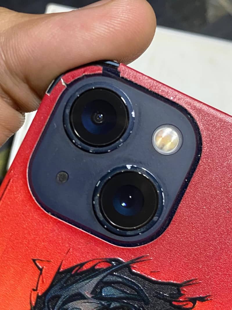 Apple iPhone 13 4