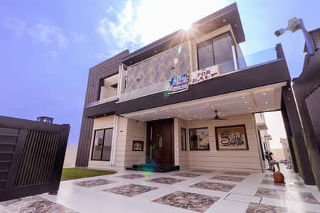 NEAR TO PARK 10 MARLA HOUSE AVAILABLE IN DHA PHASE 5 FOR RENT