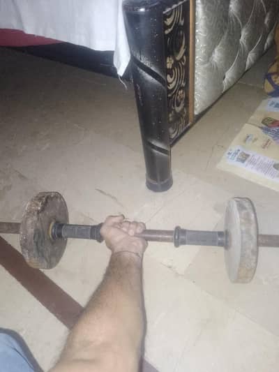 urgent sale waight set  5kg dummbbel cheest road with plate 10kg