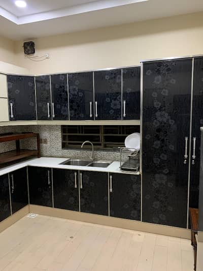 10 Marla Full Hous Available For Rent New Type Wapda Town Ph1 Block f2