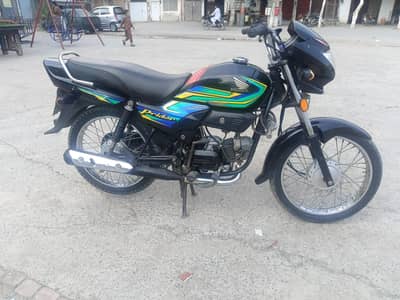 Honda pirdar 100 cc model 22